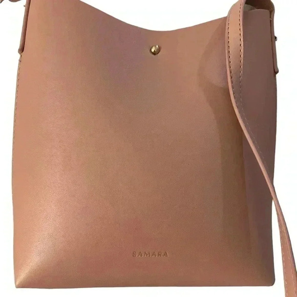 Samara bucket bag adjustable strap vegan leather pink - Picture 2 of 9